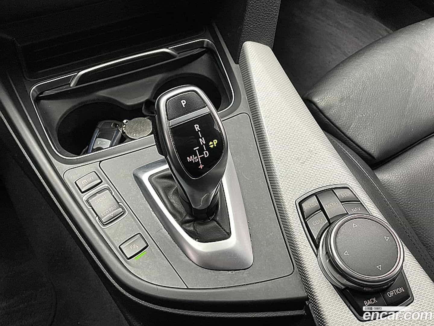 4-Series BMW 2017.2-INNER-009