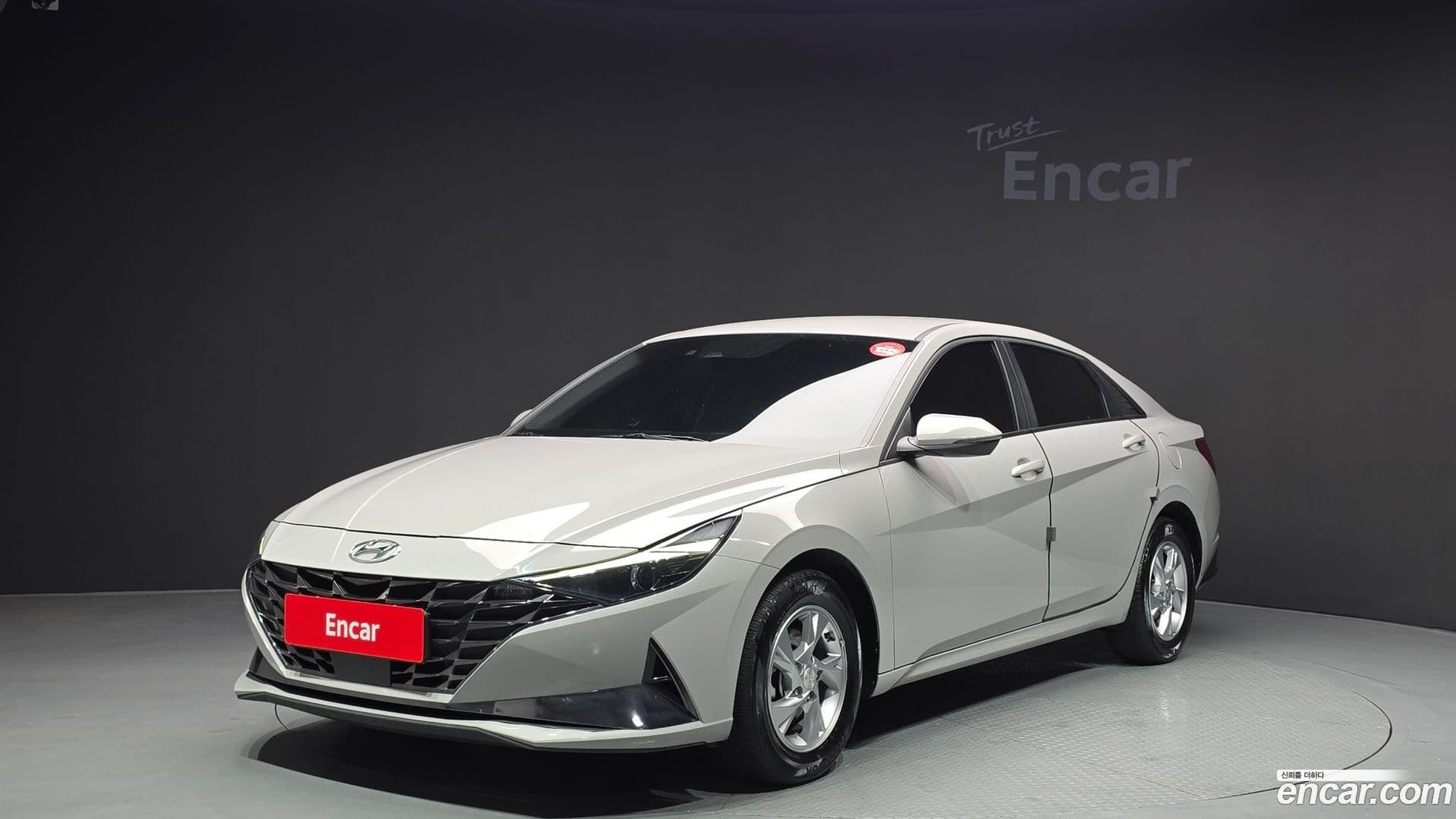 Main__Slider__Photo:AVANTE Hyundai 2022.4-0