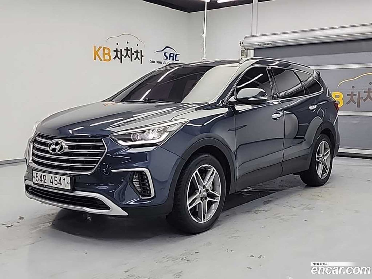 Main__Slider__Photo:Maxcruz Hyundai 2015.11-0