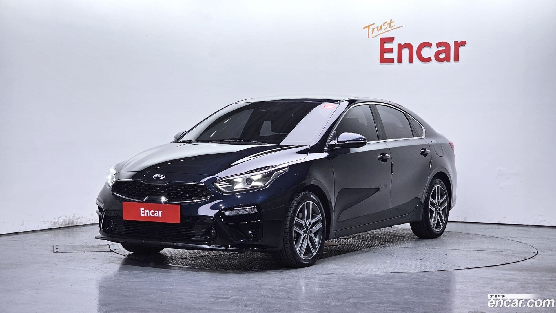 Main__Slider__Photo:K3 Kia 2019.1-0
