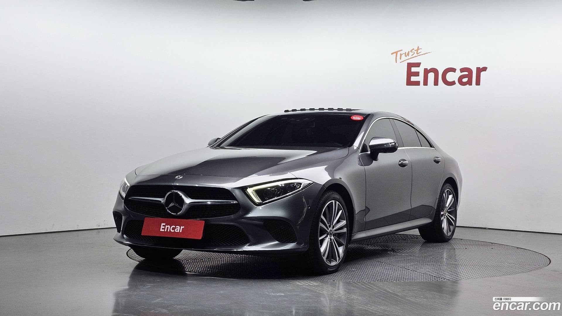 Main__Slider__Photo:CLS-Class Mercedes-Benz 2019.1-0