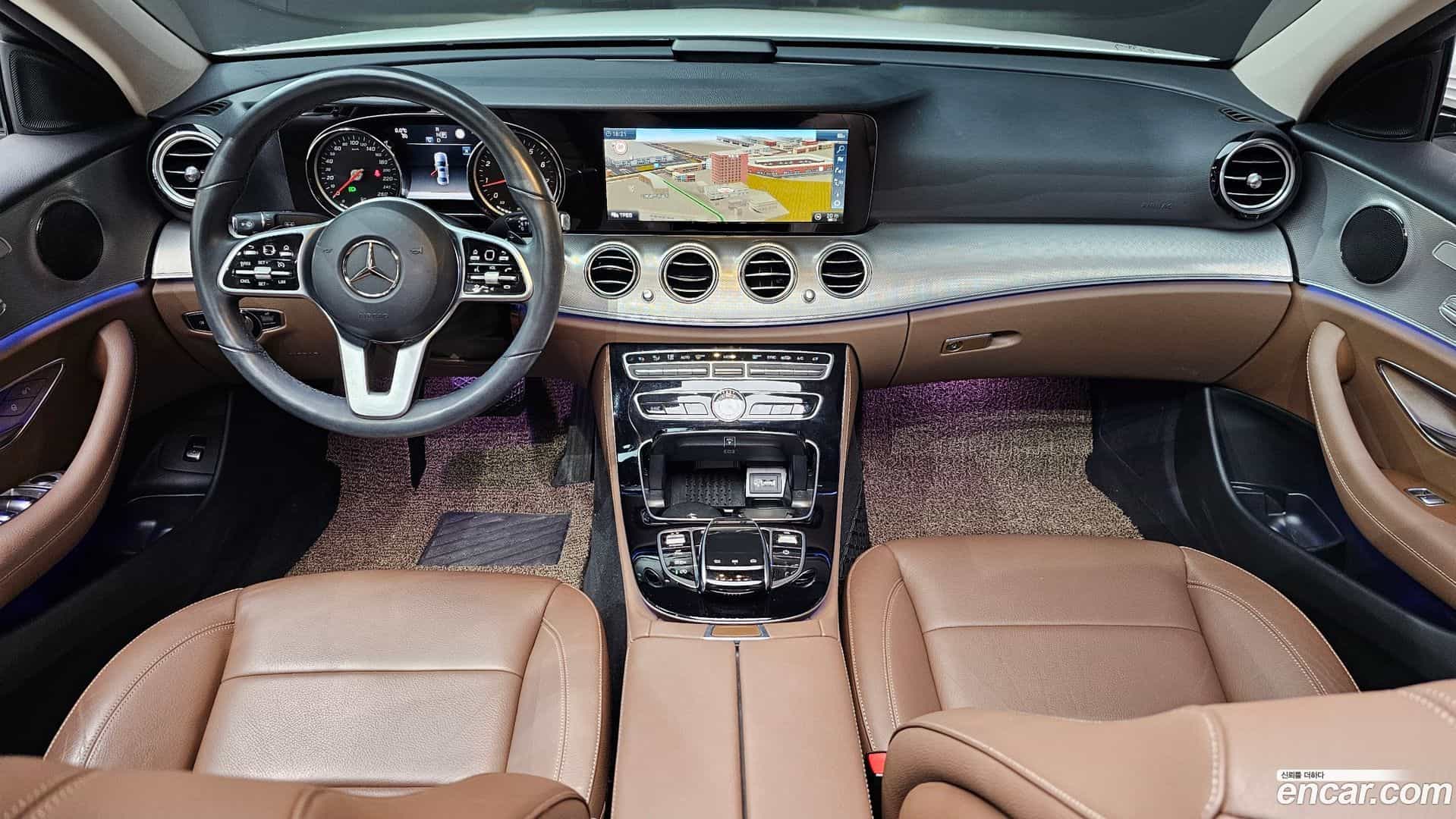 E-Class Mercedes-Benz 2019.5-INNER-007