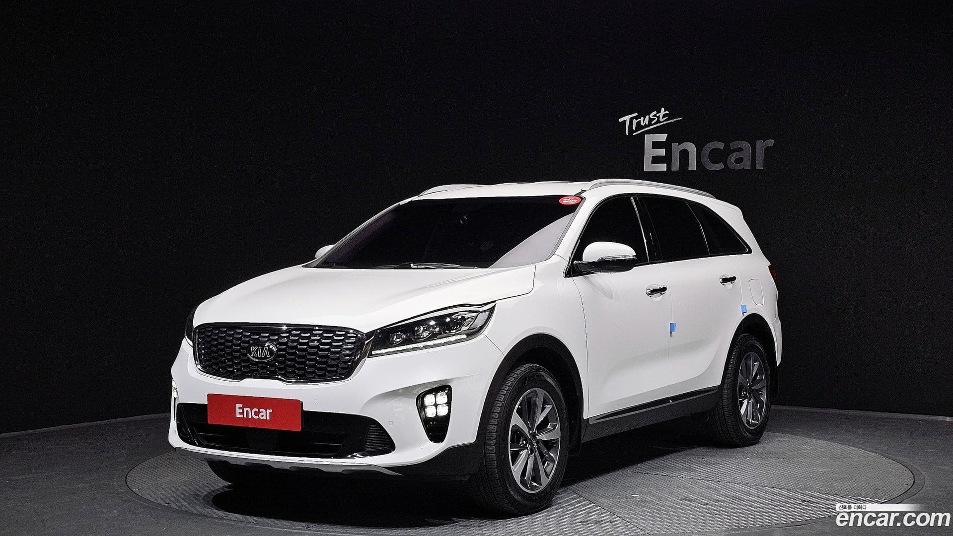 Main__Slider__Photo:Sorento Kia 2019.0-0
