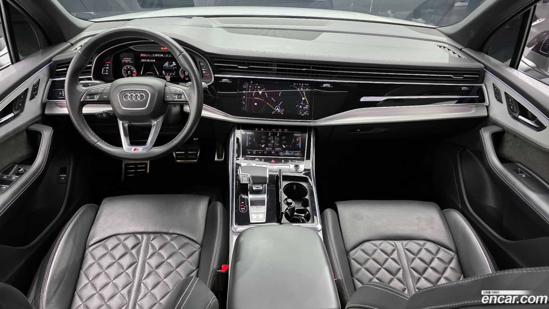 Q7 Audi 2021.0-INNER-007