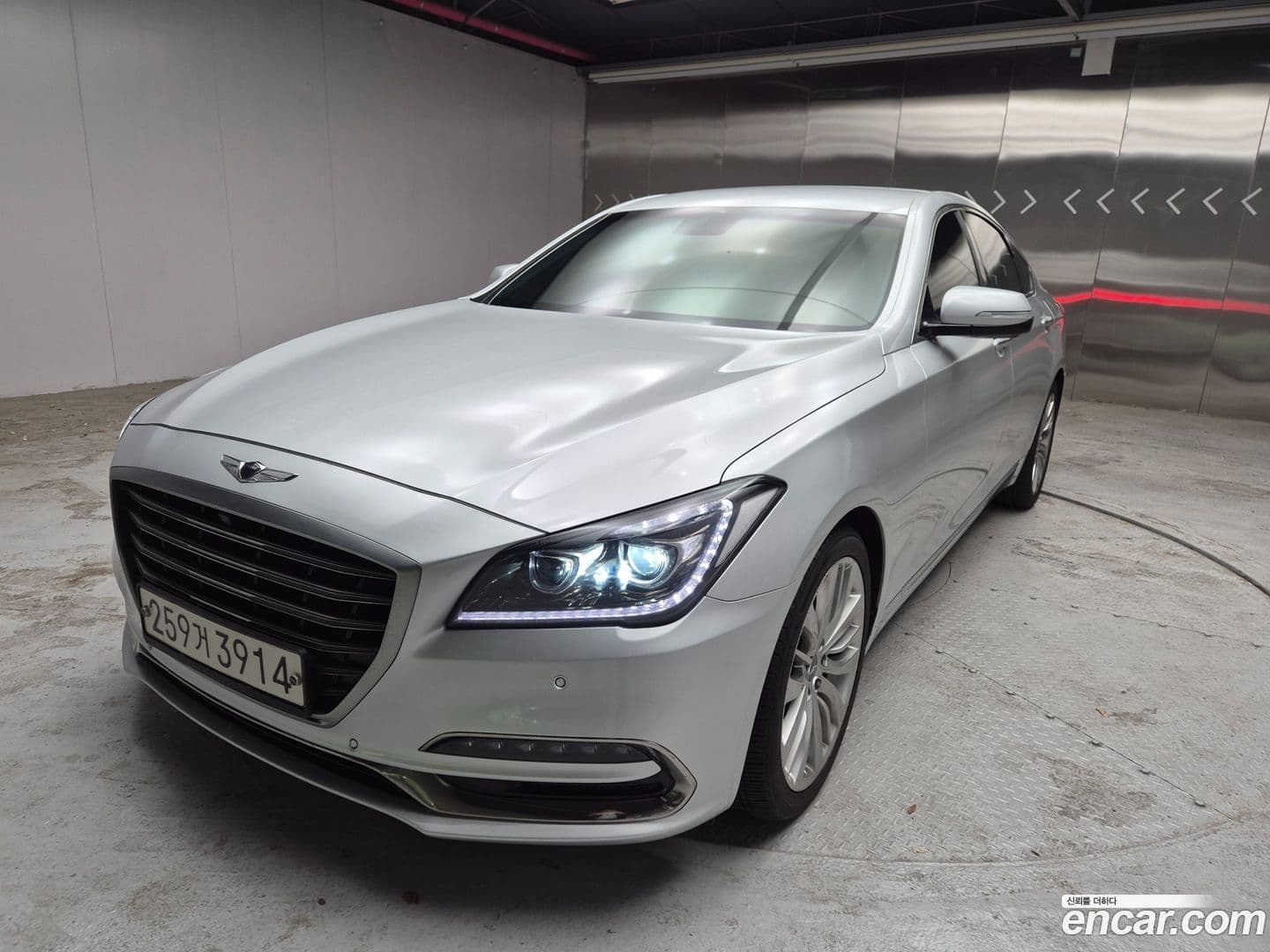 Main__Slider__Photo:G80 Genesis 2018.3-0
