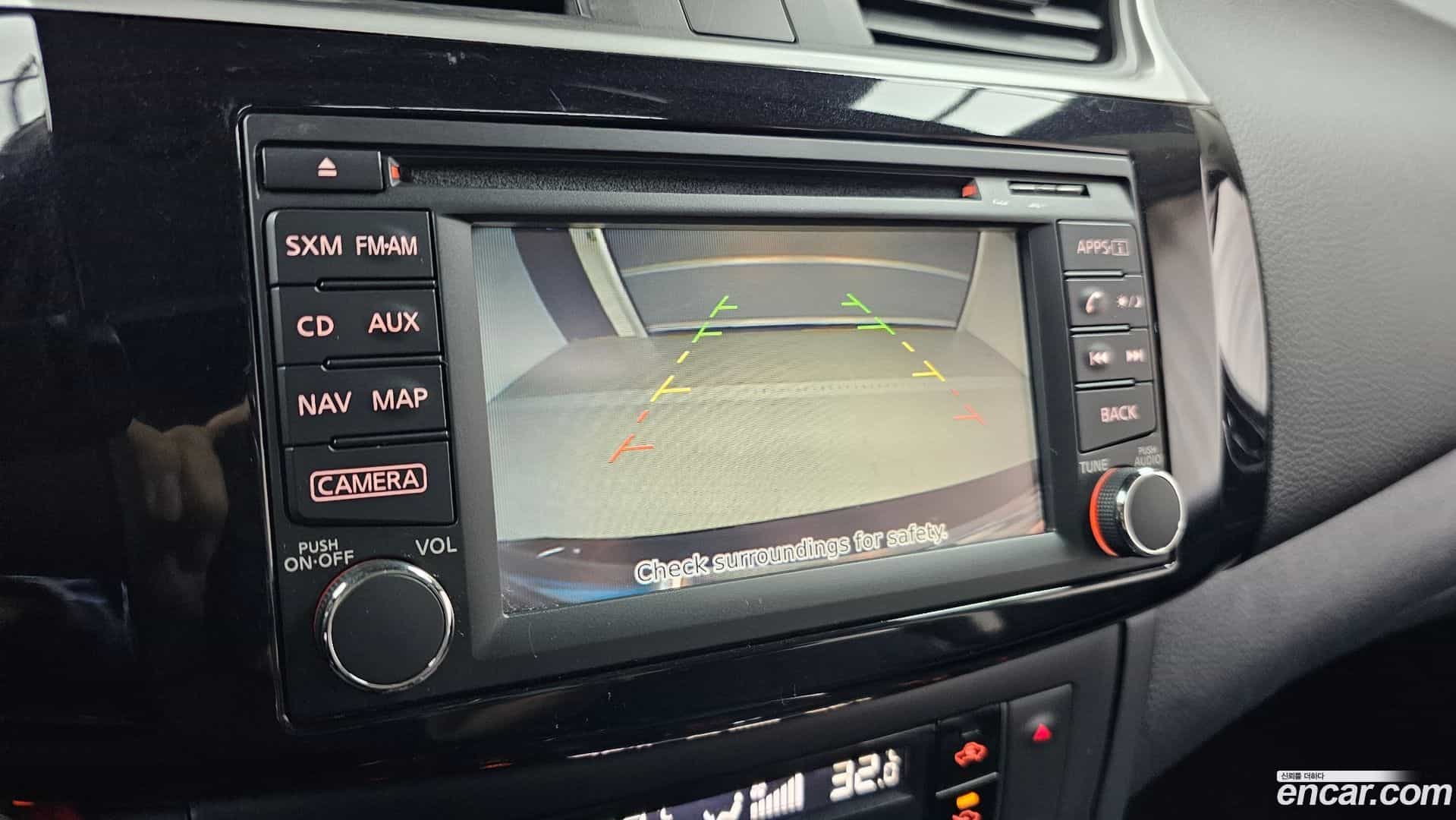Sentra Nissan 2018.11-OPTION-021