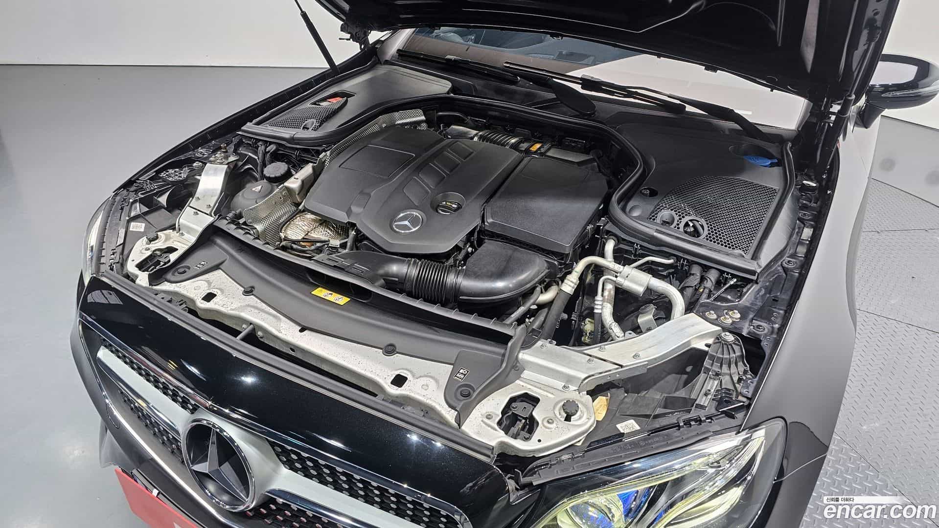 E-Class Mercedes-Benz 2019.6-OUTER-006