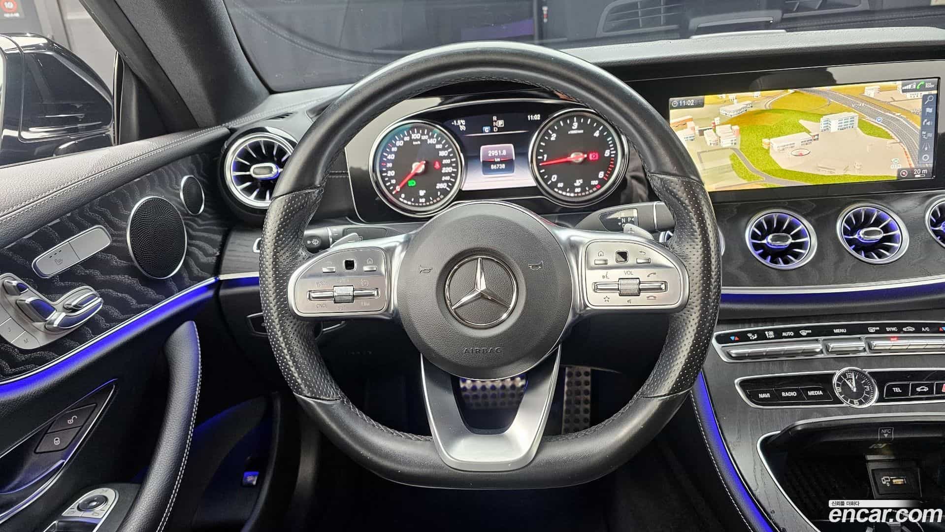 E-Class Mercedes-Benz 2019.6-OPTION-017