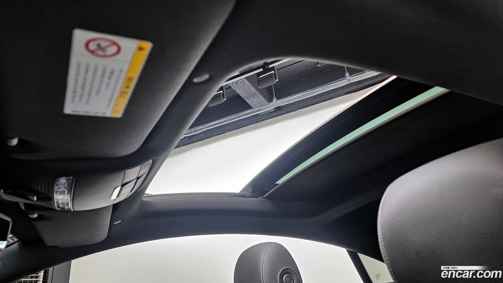 E-Class Mercedes-Benz 2019.6-OPTION-023