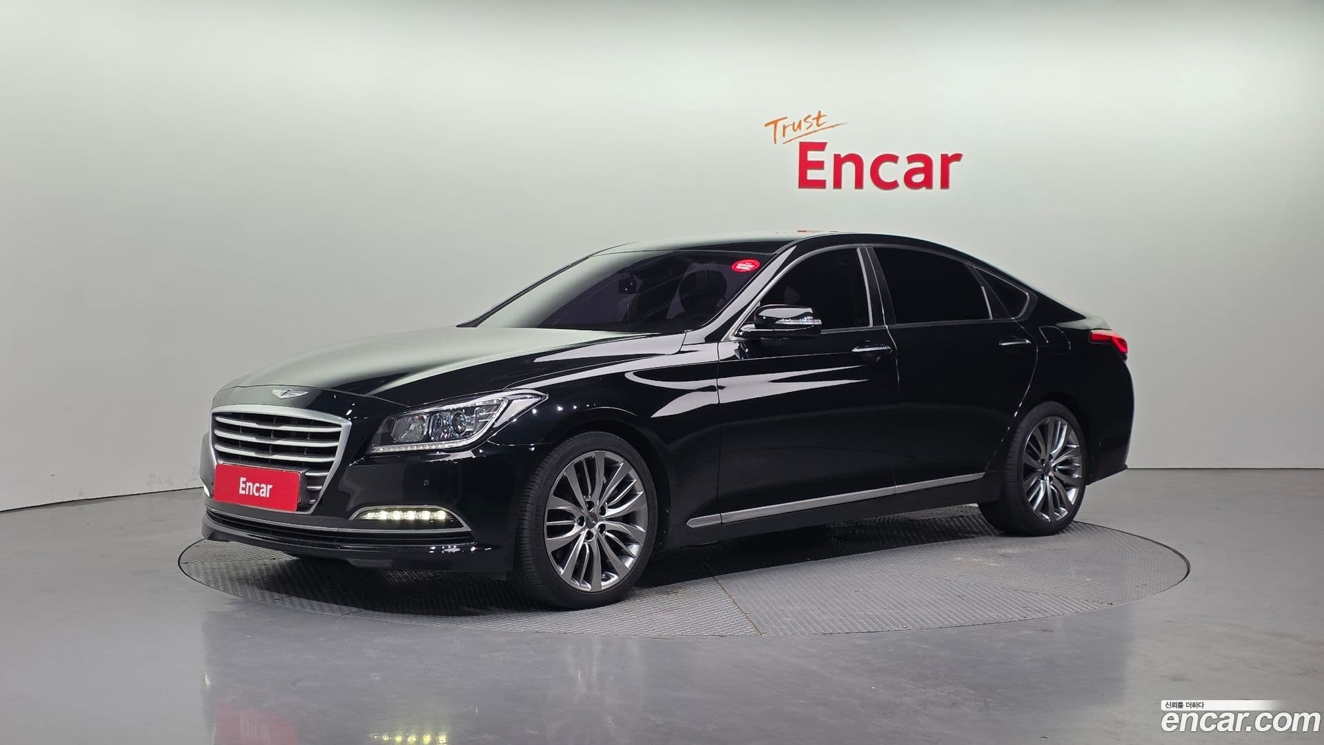 Main__Slider__Photo:Genesis Hyundai 2015.7-0