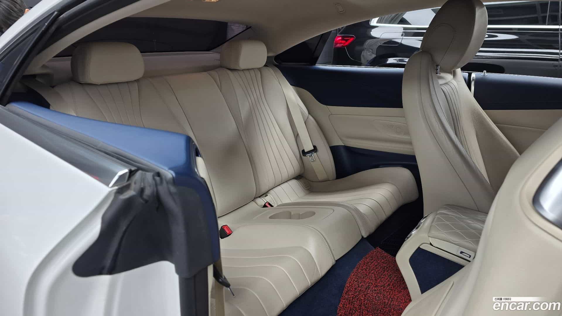 E-Class Mercedes-Benz 2017.9-OPTION-016