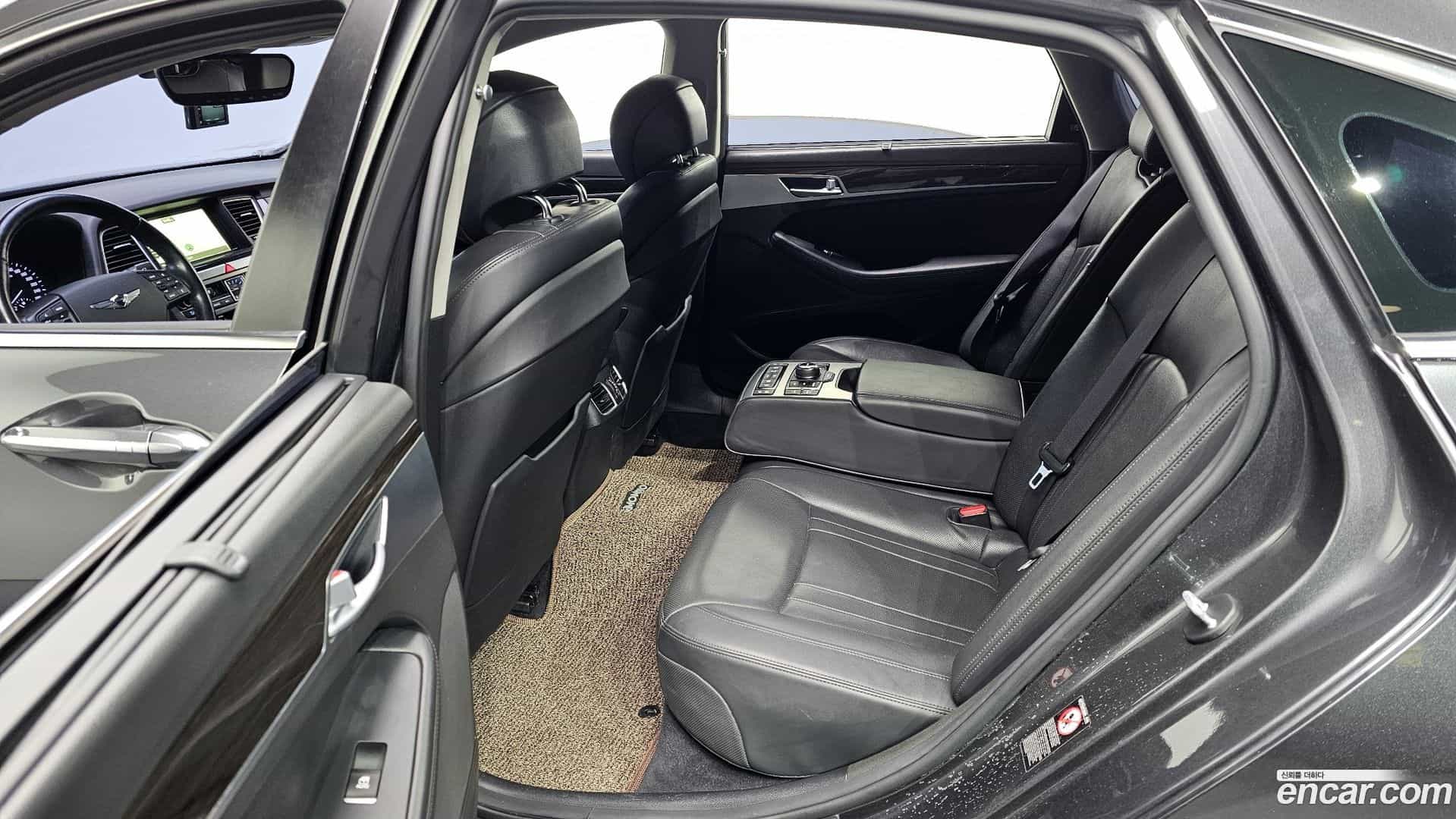 G80 Genesis 2018.6-OPTION-015