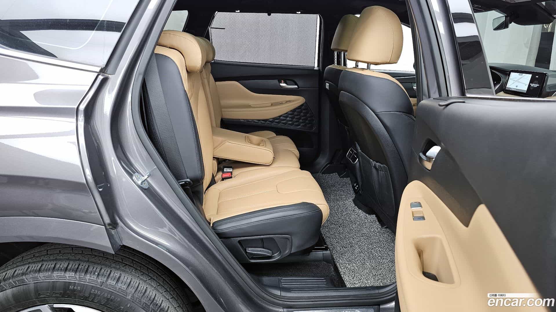 Santafe Hyundai 2023.2-OPTION-016