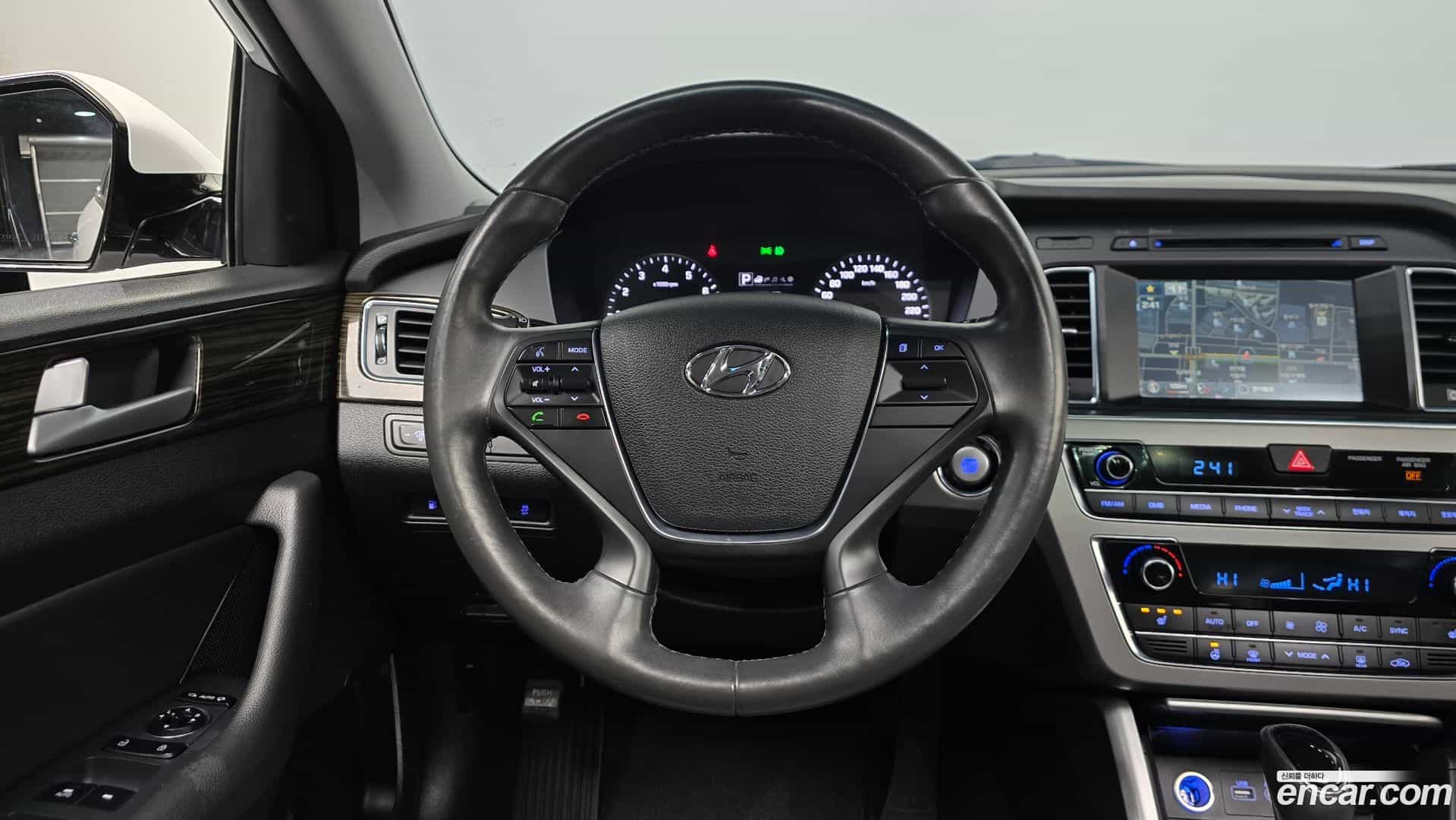 Sonata Hyundai 2015.10-OPTION-017