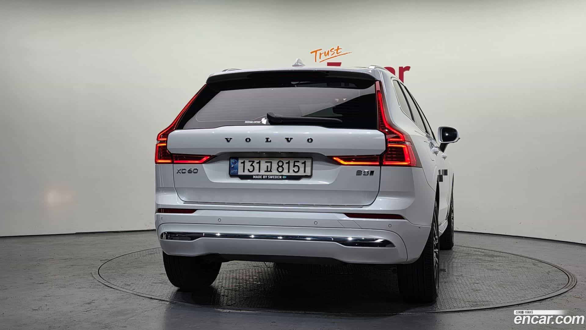 XC60 Volvo 2022.0-OUTER-004