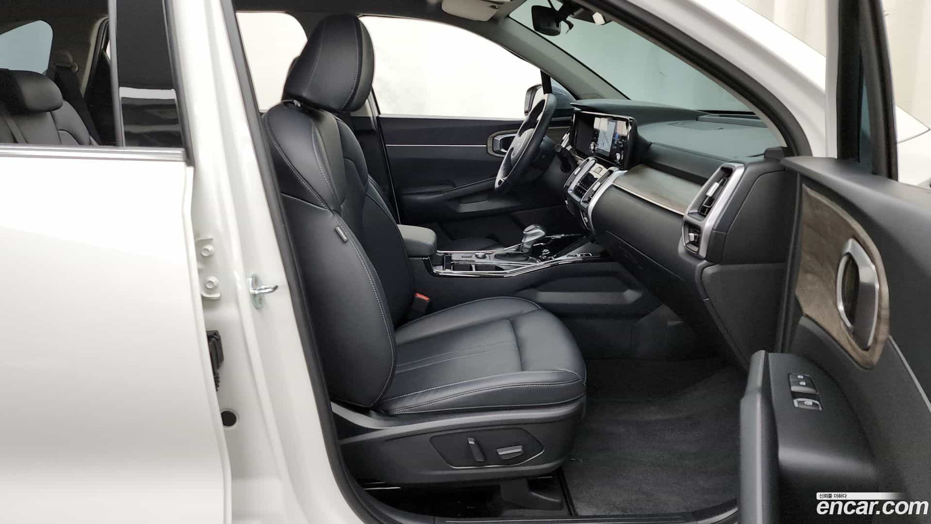 Sorento Kia 2022.6-OPTION-016