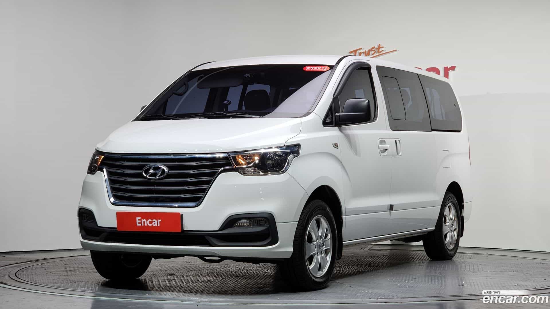Starex Hyundai 2018.7-THUMBNAIL-011