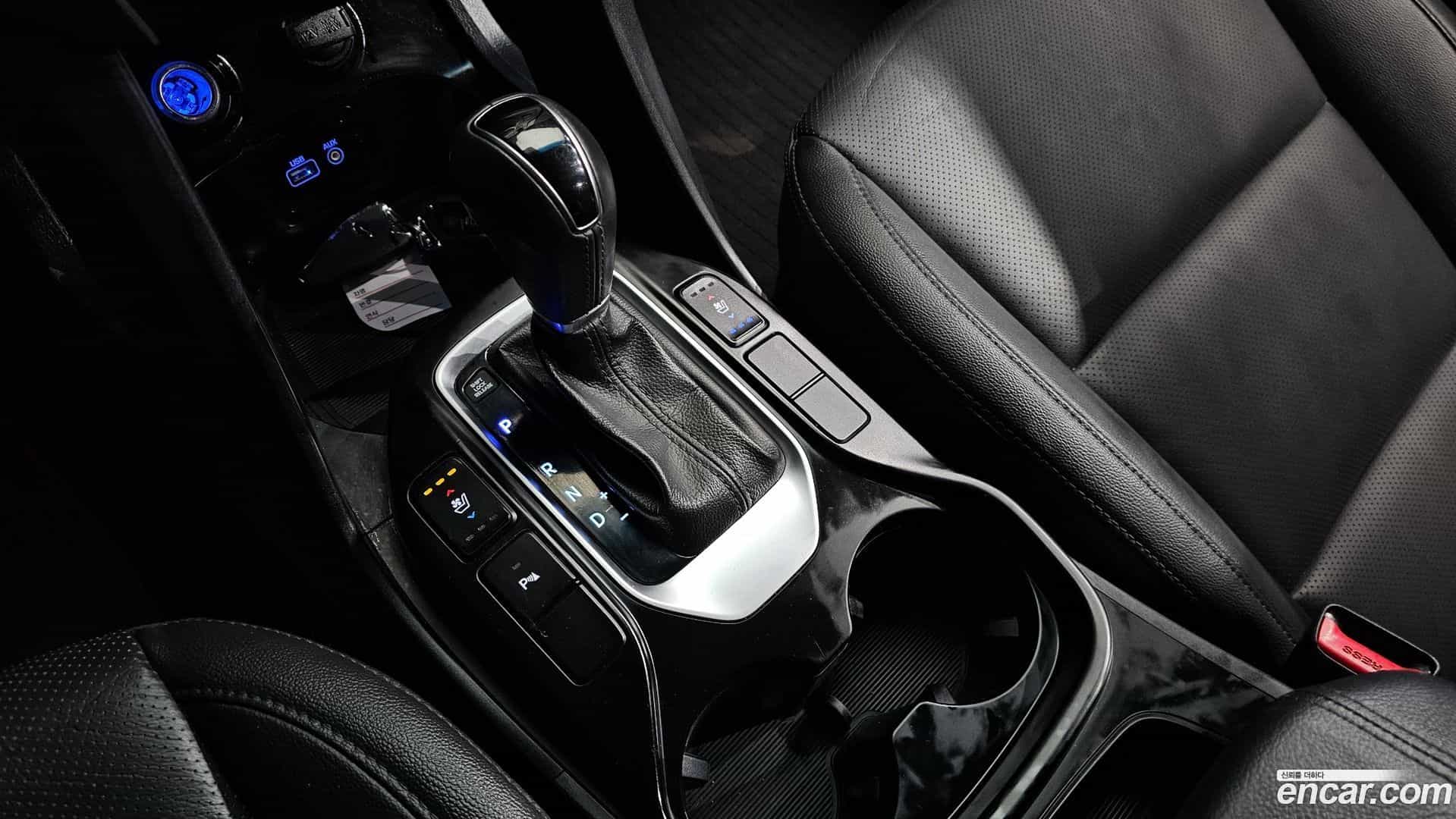 Santafe Hyundai 2017.9-INNER-009