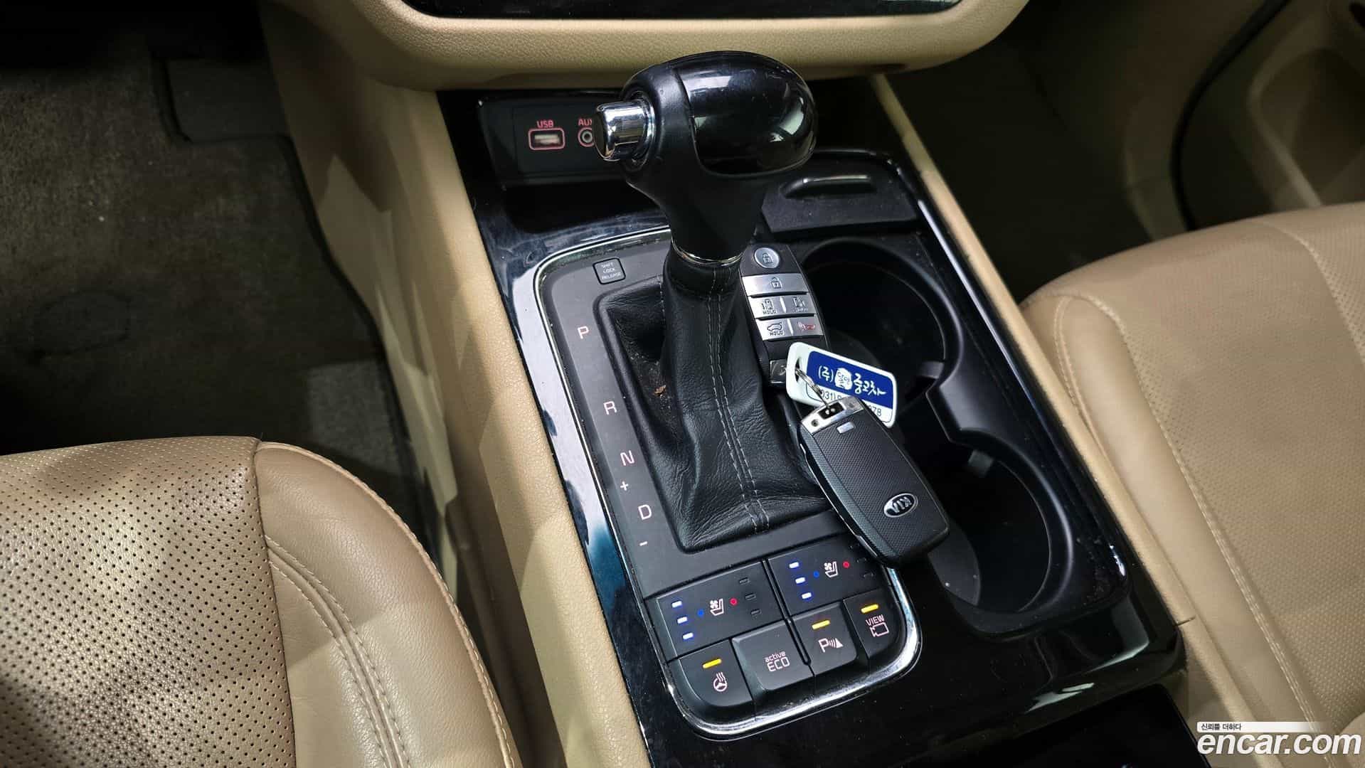 Canival Kia 2015.10-INNER-009
