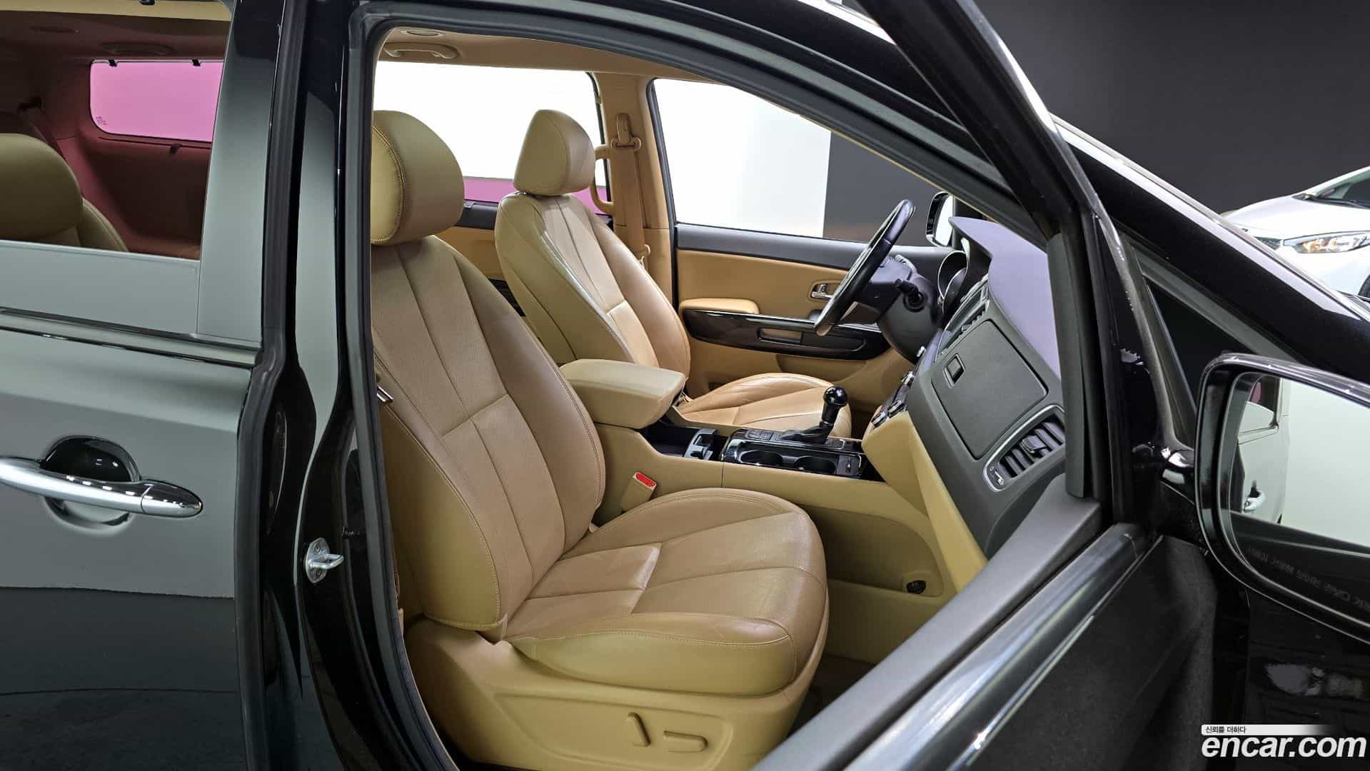 Canival Kia 2015.10-OPTION-016