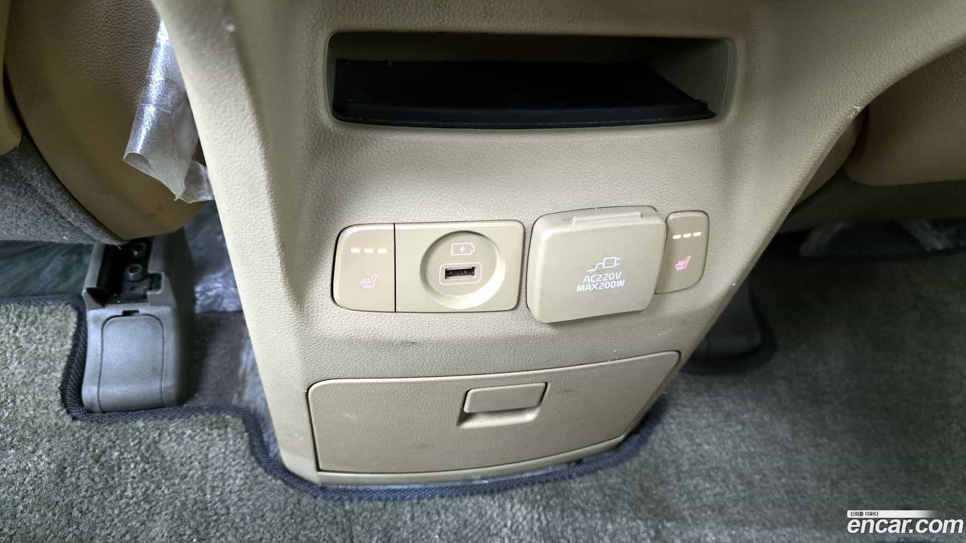Canival Kia 2015.10-OPTION-021