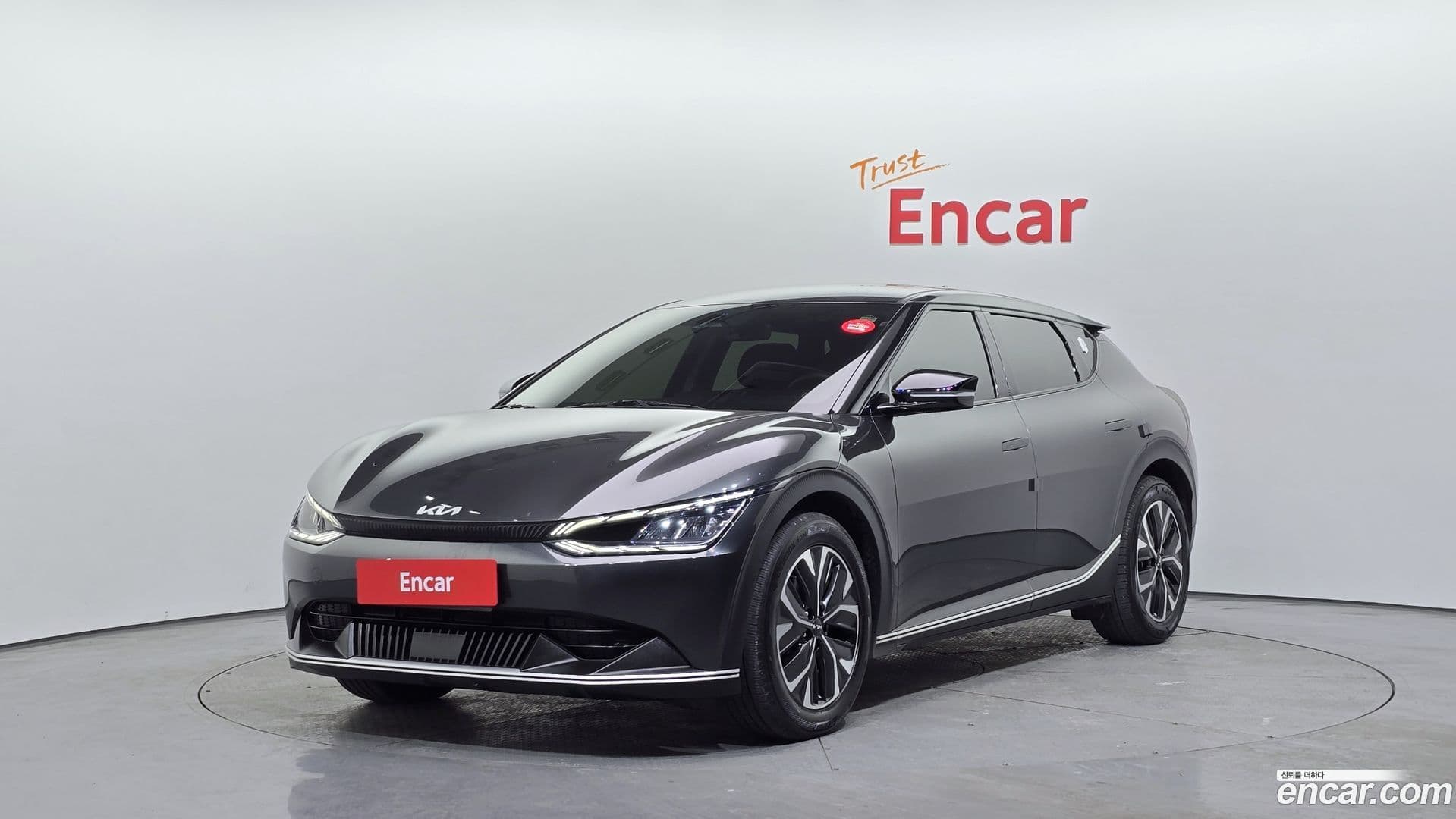 Main__Slider__Photo:EV6 Kia 2022.8-0
