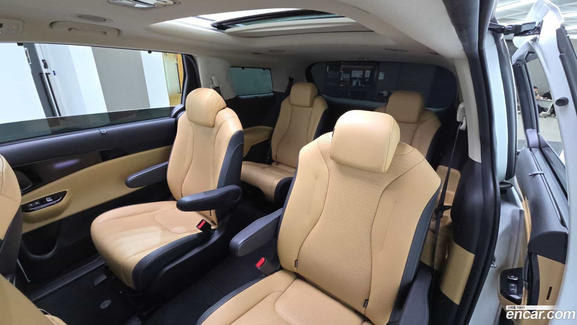 Canival Kia 2022.5-OPTION-016