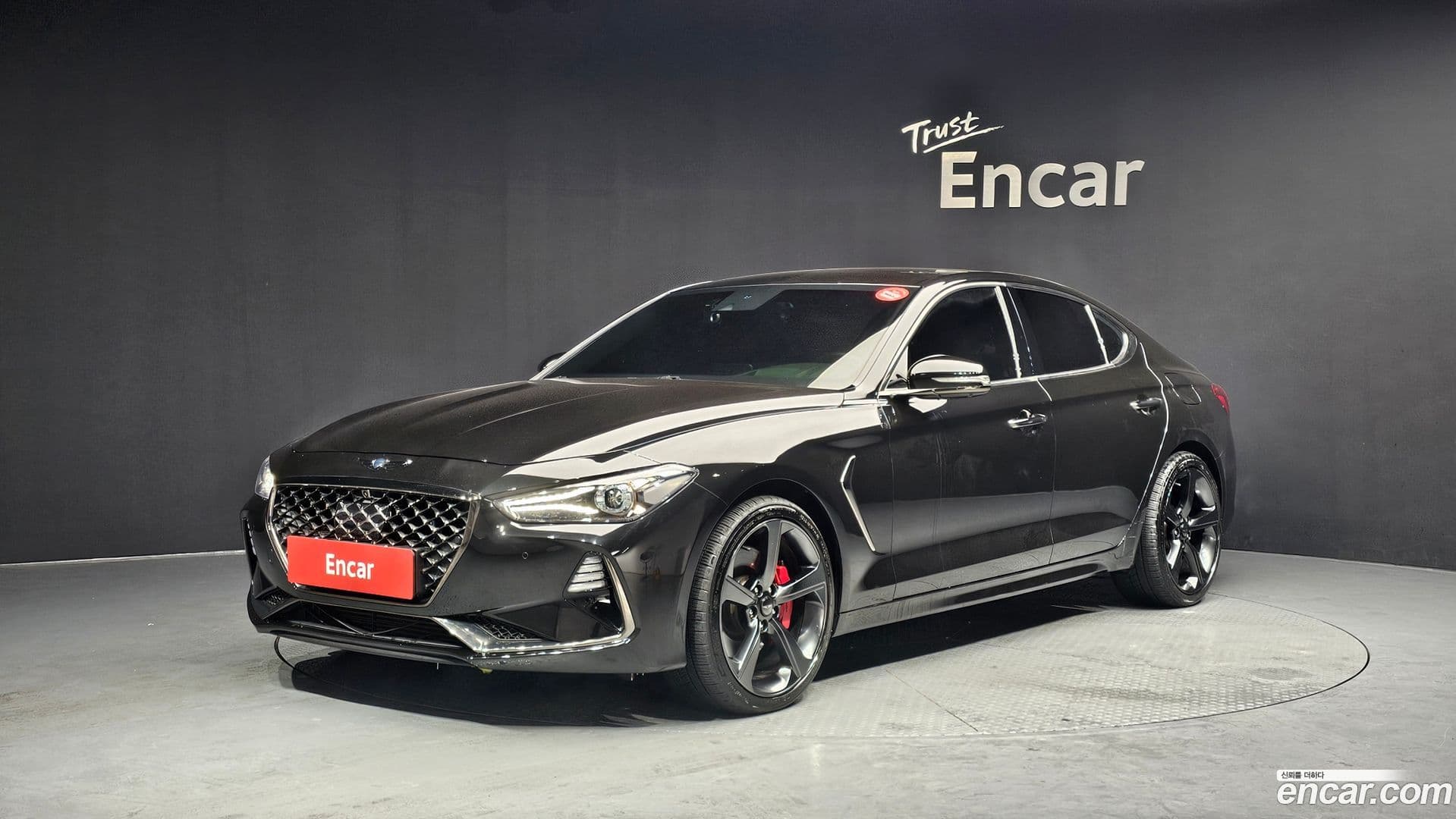 Main__Slider__Photo:G70 Genesis 2019.0-0