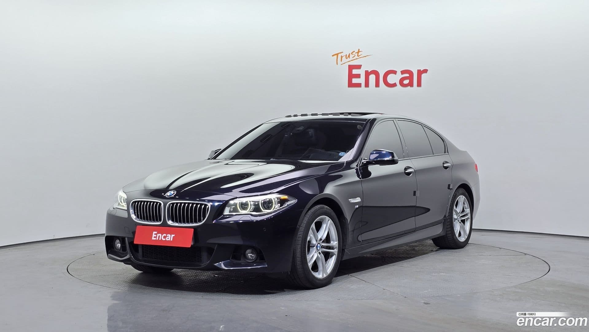Main__Slider__Photo:5-Series BMW 2015.8-0