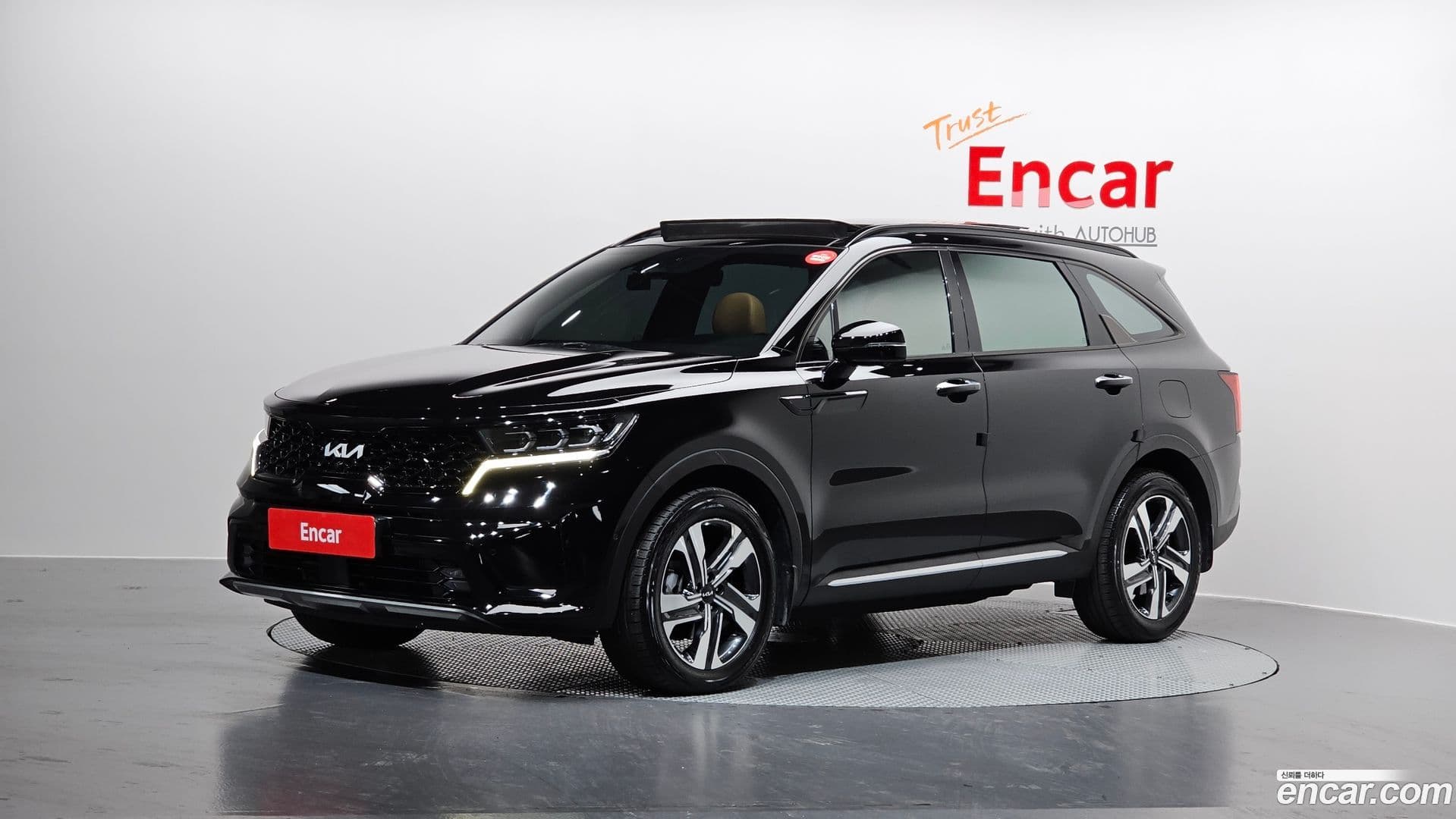 Main__Slider__Photo:Sorento Kia 2022.2-0