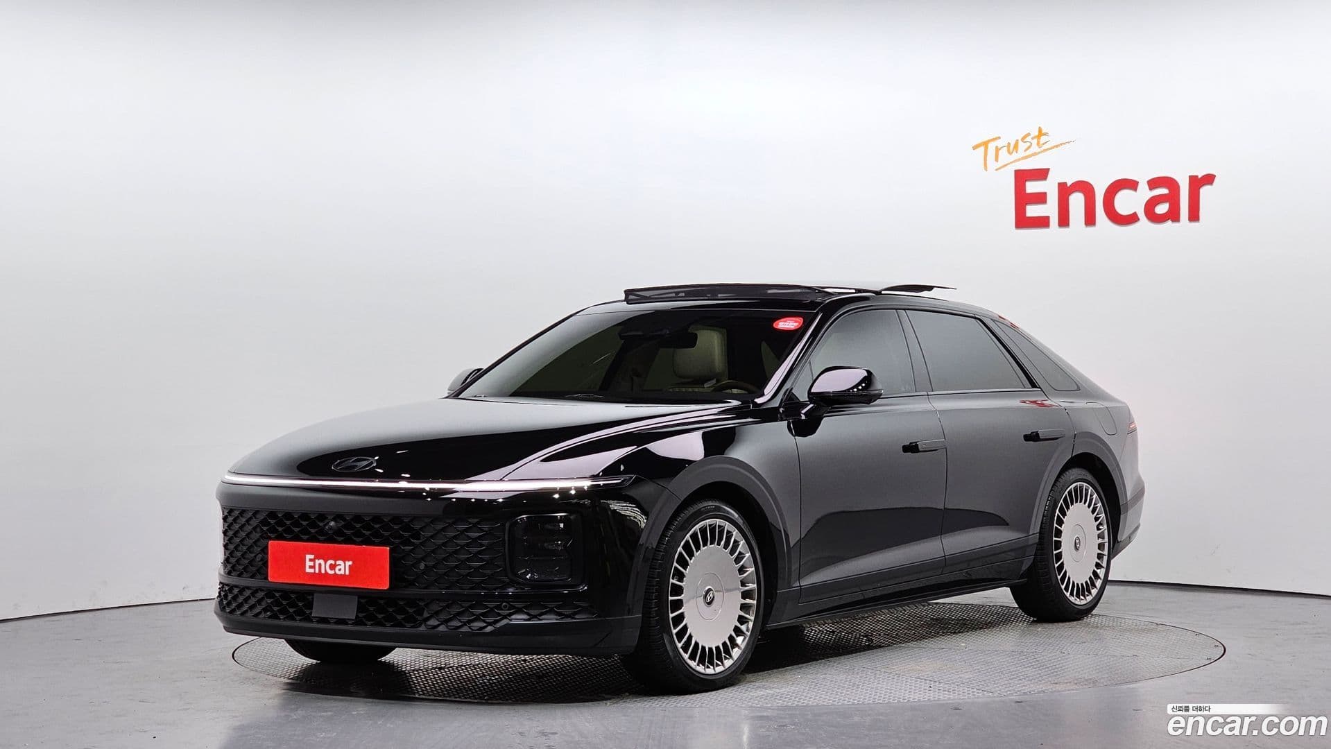 Main__Slider__Photo:Grandeur Hyundai 2025.0-0