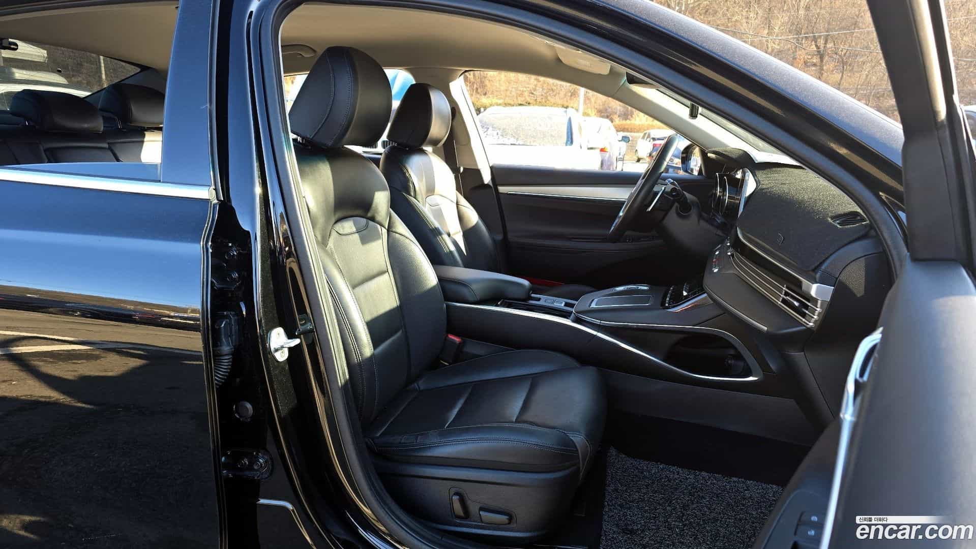 Grandeur Hyundai 2020.0-INNER-010