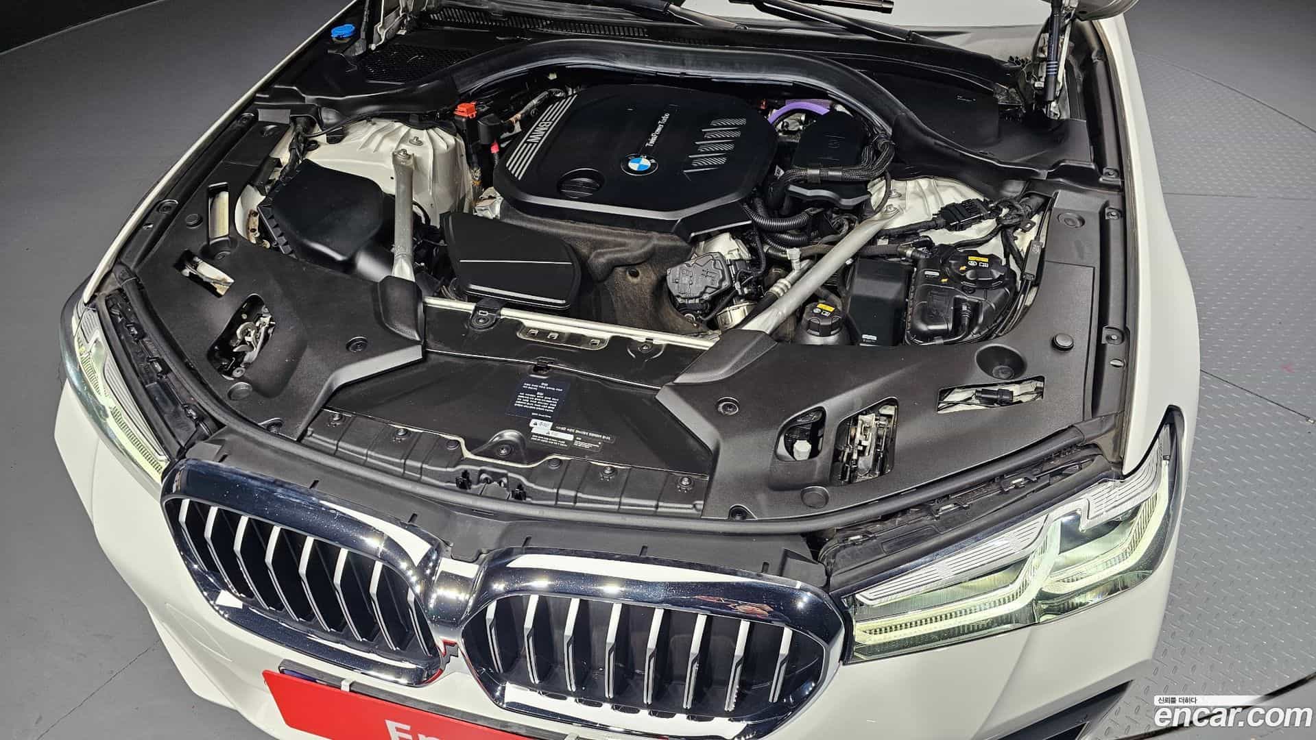 5-Series BMW 2021.1-INNER-006