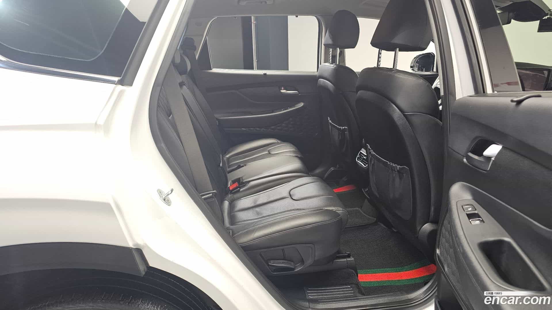 Santafe Hyundai 2021.1-OPTION-016