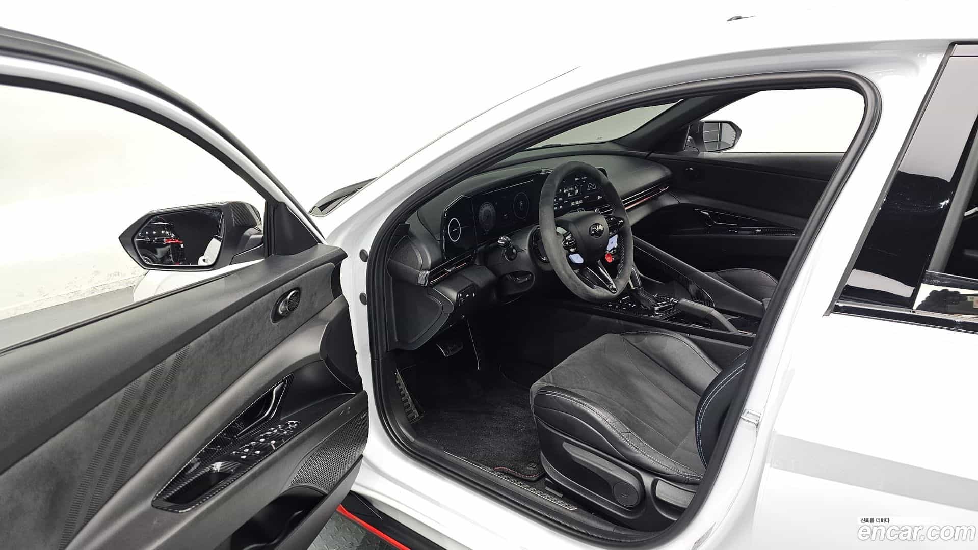 AVANTE Hyundai 2023.2-OPTION-015