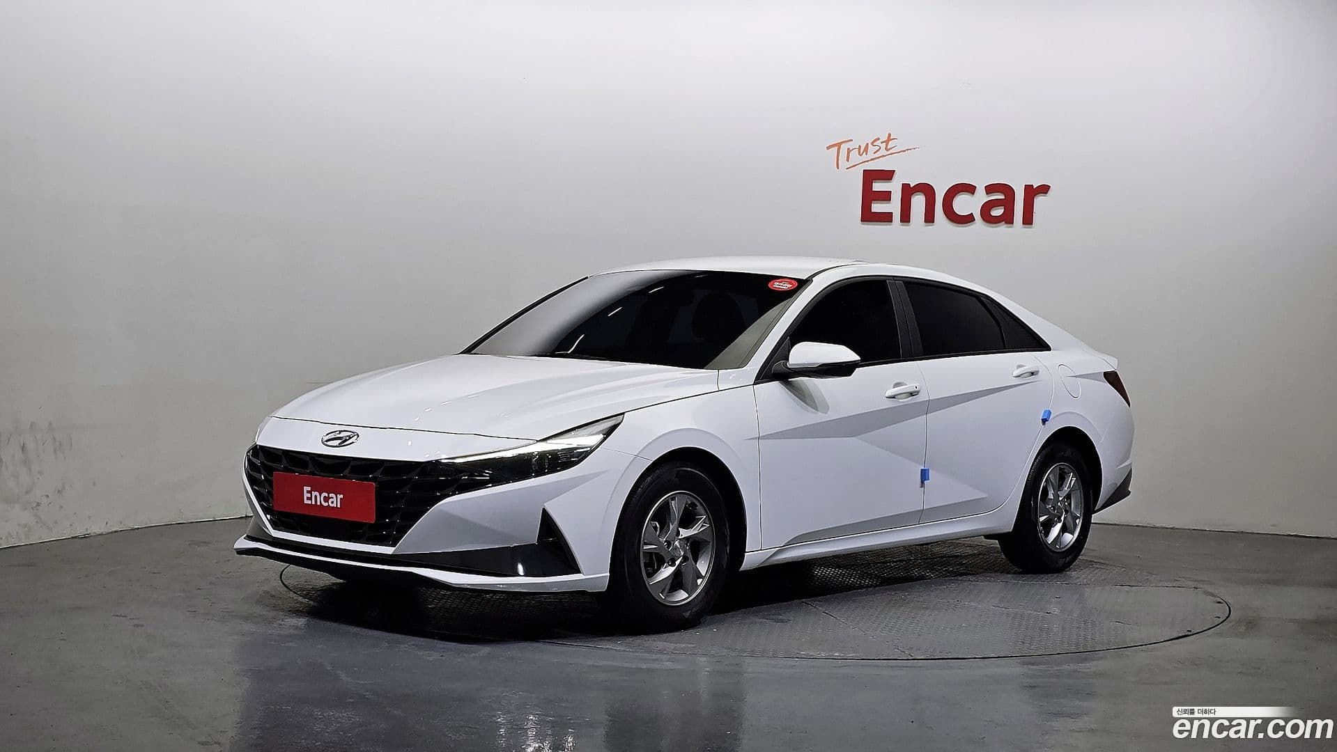 Main__Slider__Photo:AVANTE Hyundai 2021.11-0