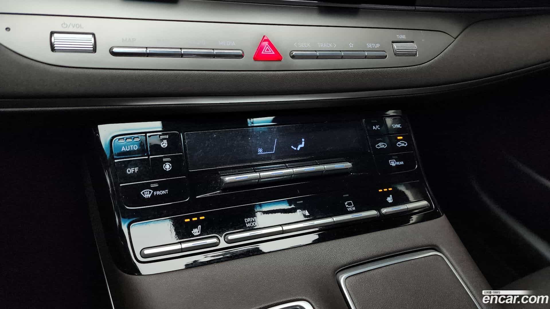 Grandeur Hyundai 2020.4-OPTION-022