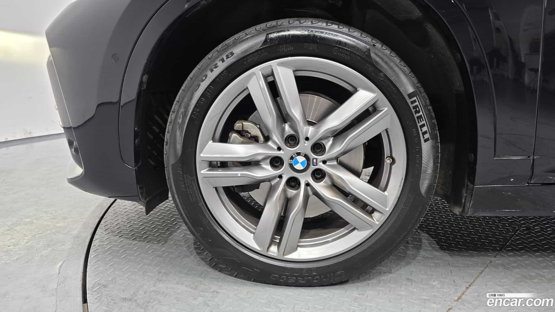 X1 BMW 2022.1-OUTER-005