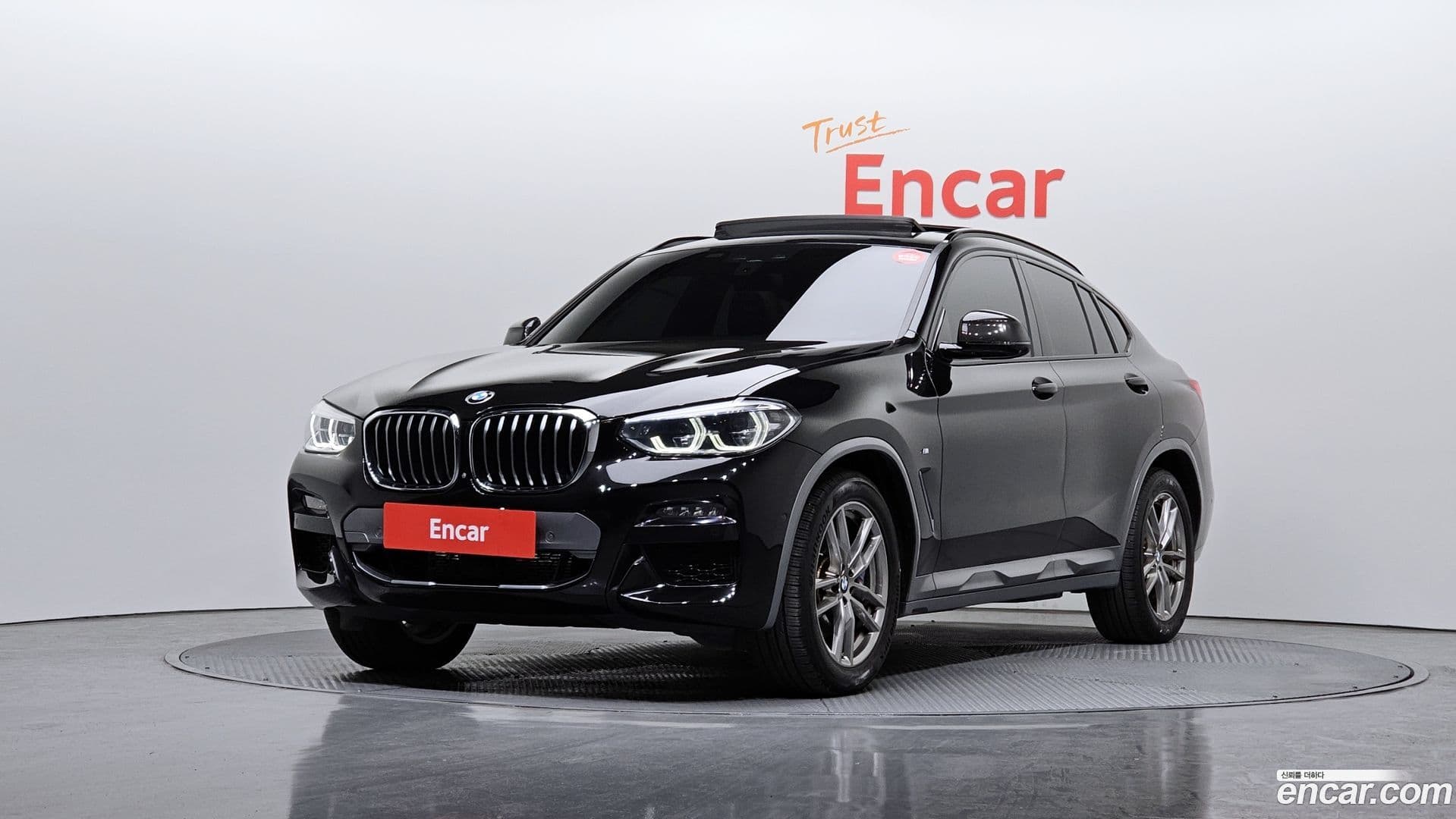 Main__Slider__Photo:X4 BMW 2021.8-0