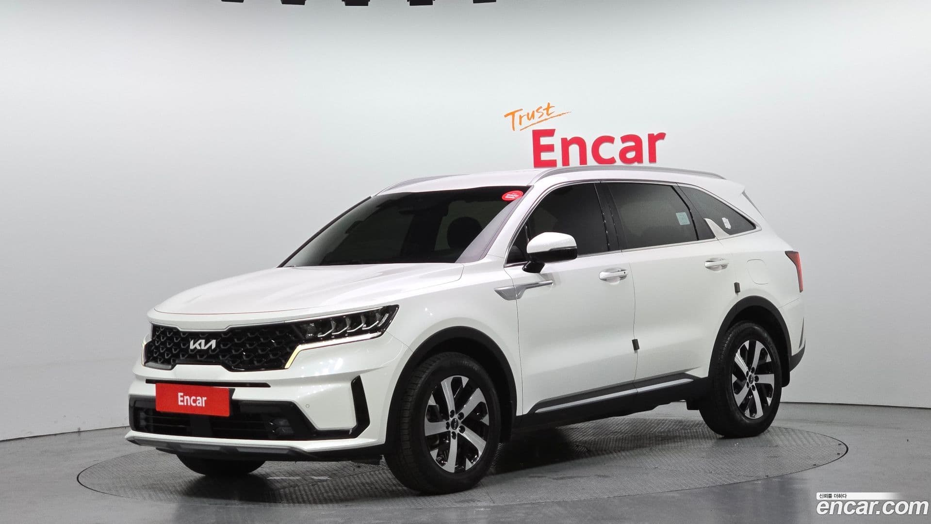 Main__Slider__Photo:Sorento Kia 2023.4-0