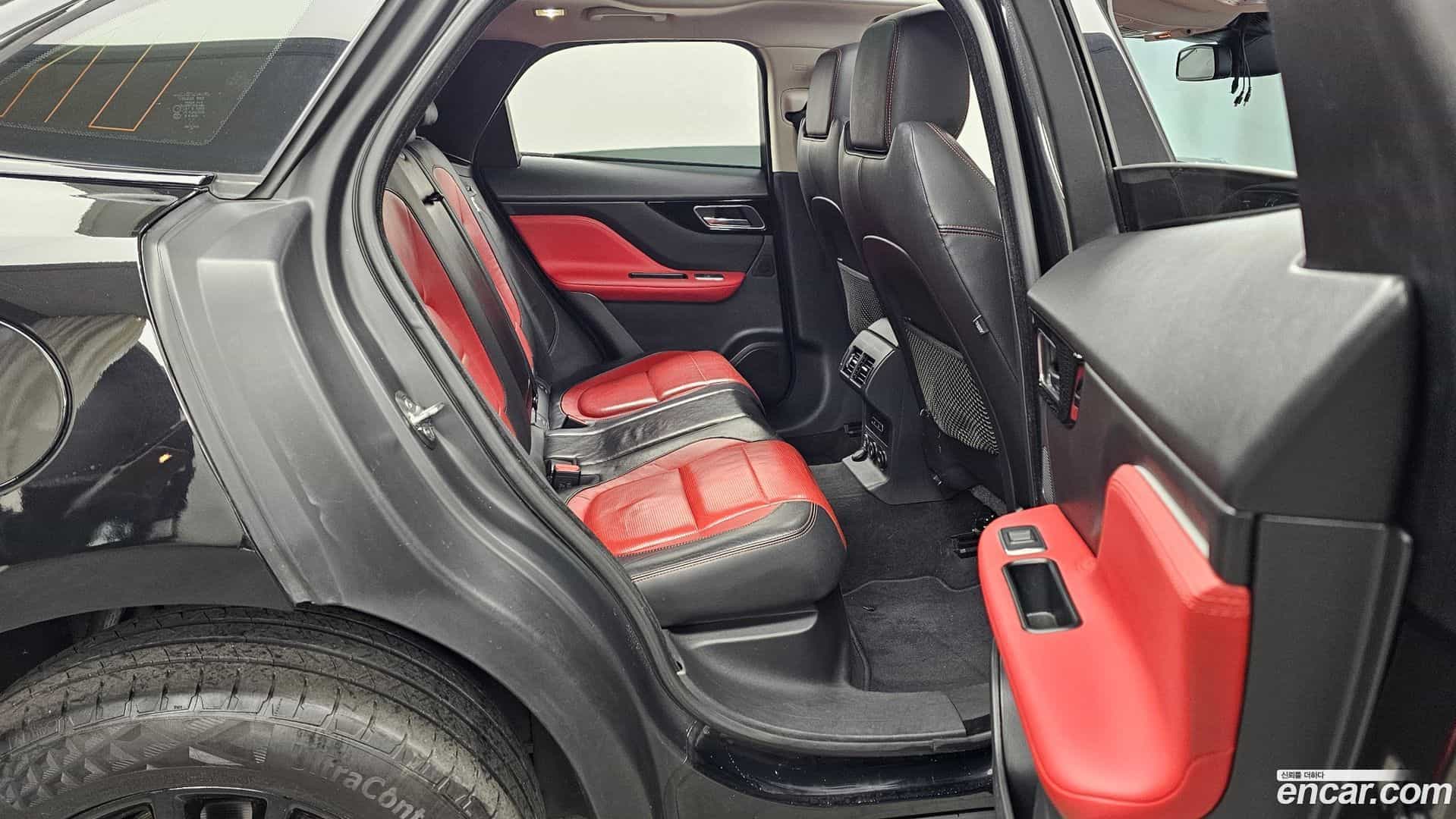 F-PACE Jaguar 2017.3-OPTION-016