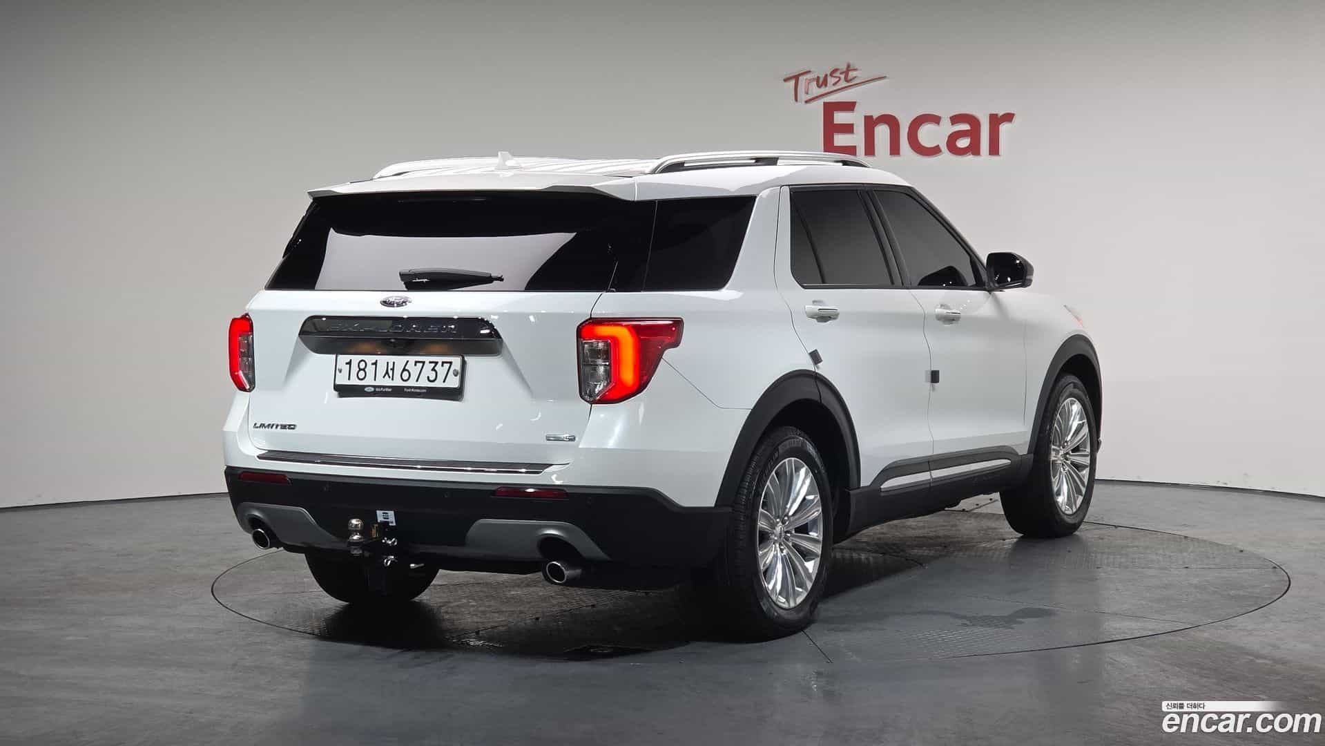 Explorer Ford 2019.10-OUTER-002