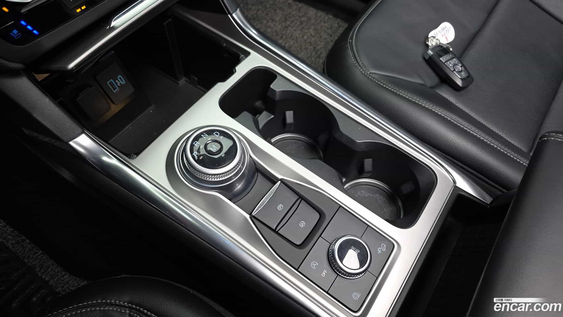 Explorer Ford 2019.10-INNER-009