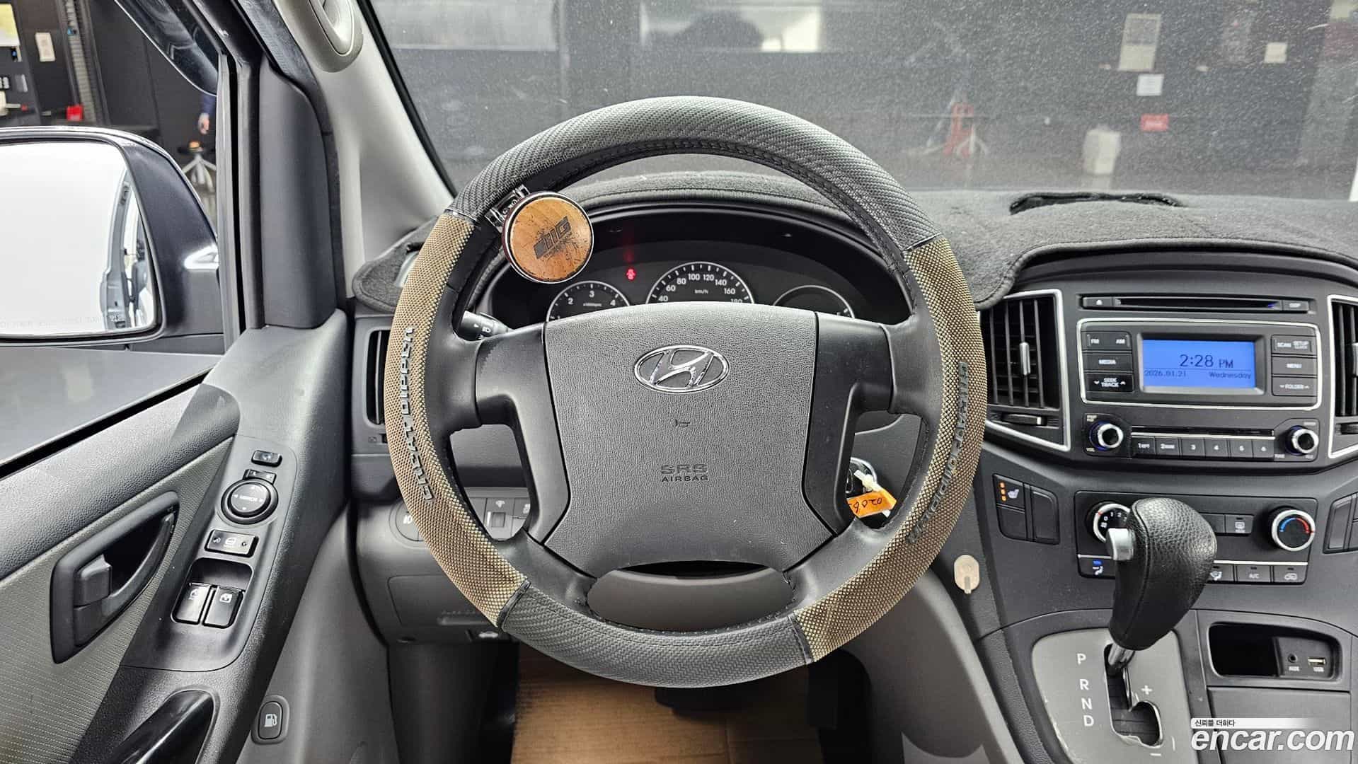 Starex Hyundai 2018.6-OPTION-018