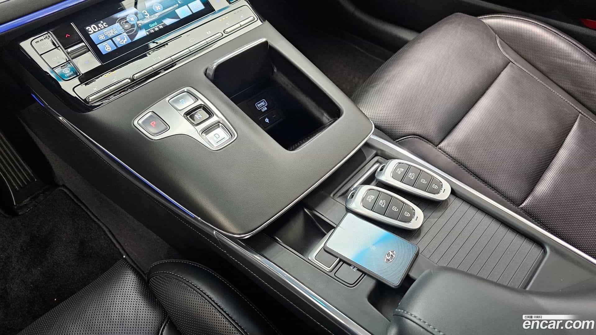 Grandeur Hyundai 2020.5-INNER-009