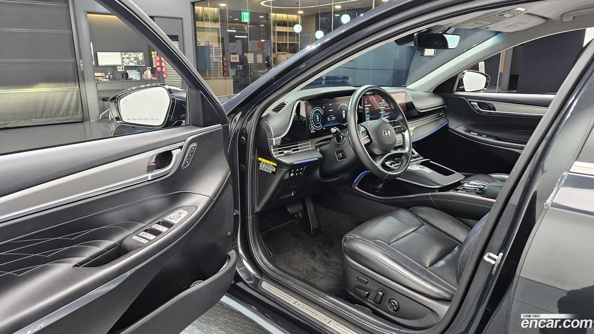 Grandeur Hyundai 2020.5-OPTION-015