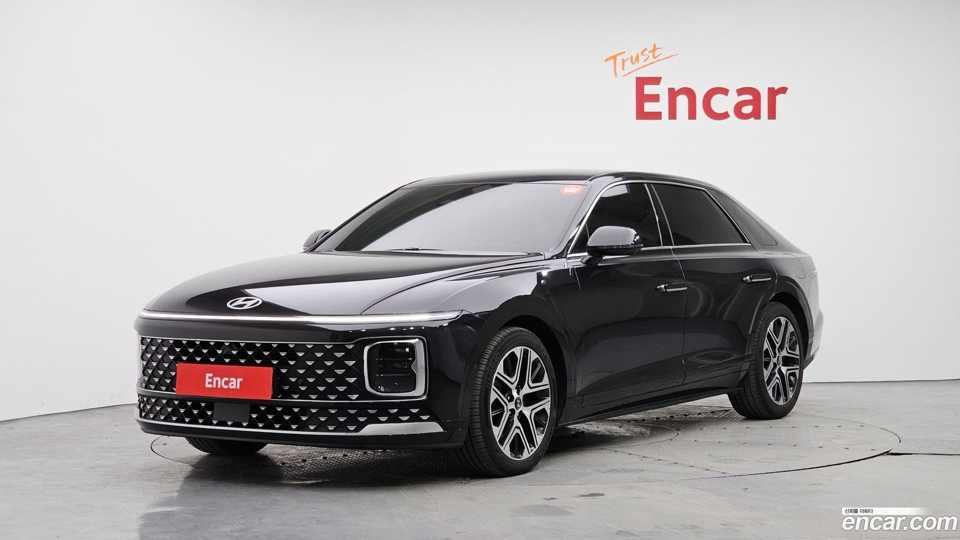 Main__Slider__Photo:Grandeur Hyundai 2024.0-0