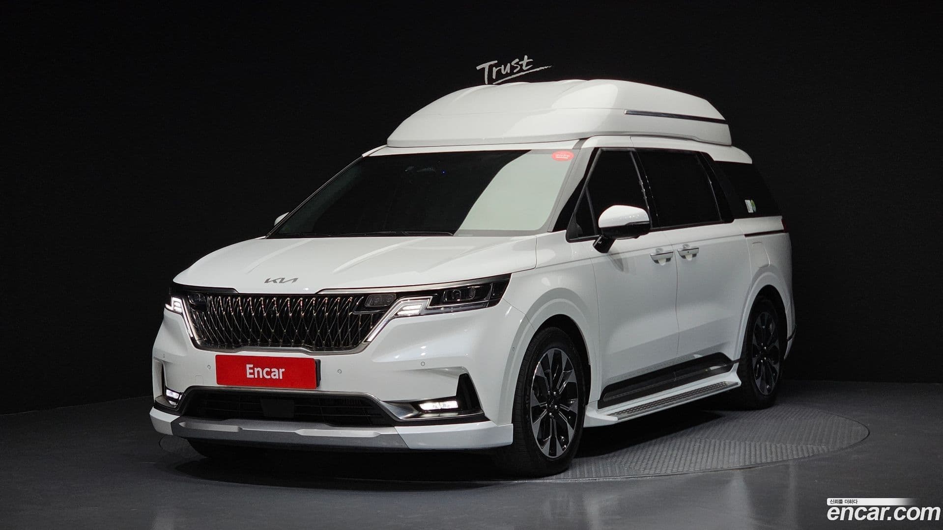 Main__Slider__Photo:Canival Kia 2022.11-0