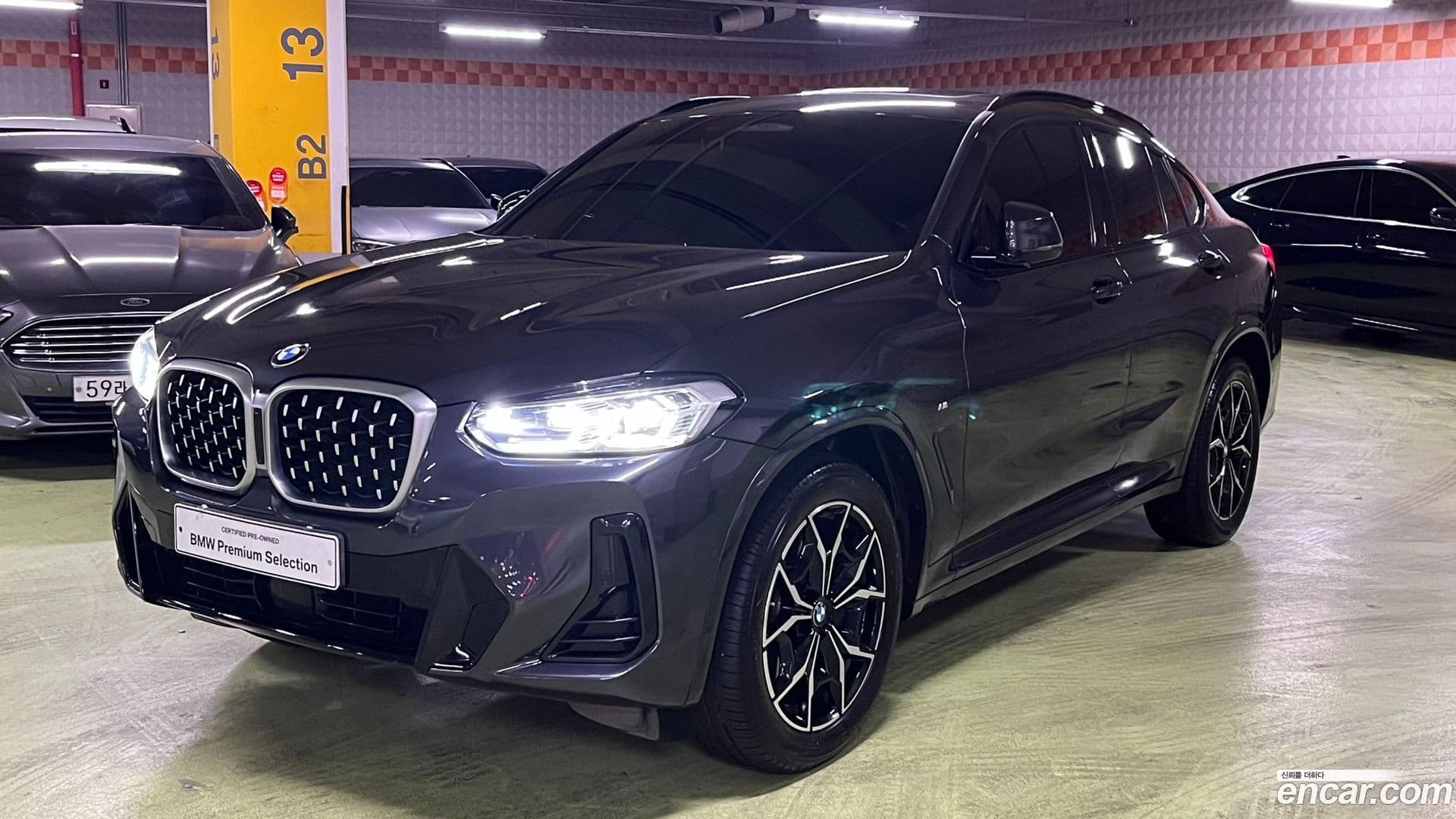 Main__Slider__Photo:X4 BMW 2022.1-0