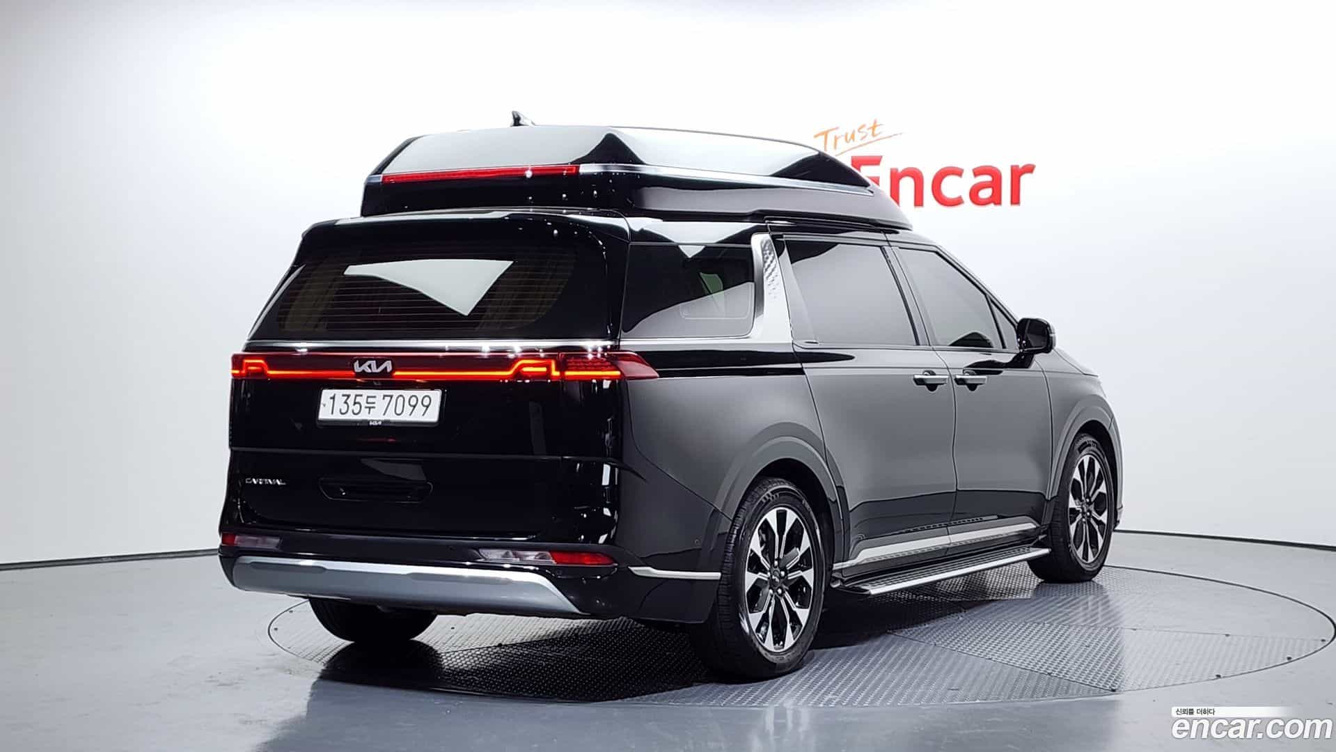 Canival Kia 2022.1-OUTER-002